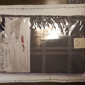Origins microfiber tablecloths  (2)